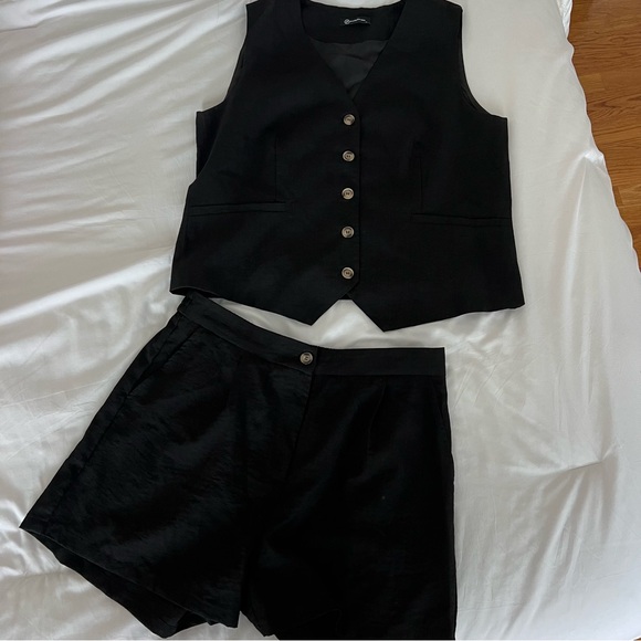 🌸NEW 2 Piece Set - Picture 5 of 5